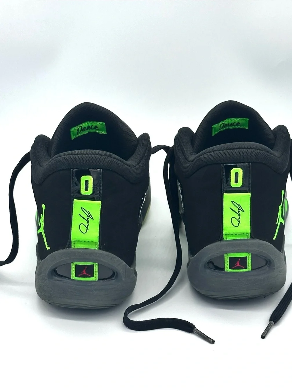 Size 8.5 Men’s Nike Jordan Tatum 1 Green Strike Black Neon DZ3324-003